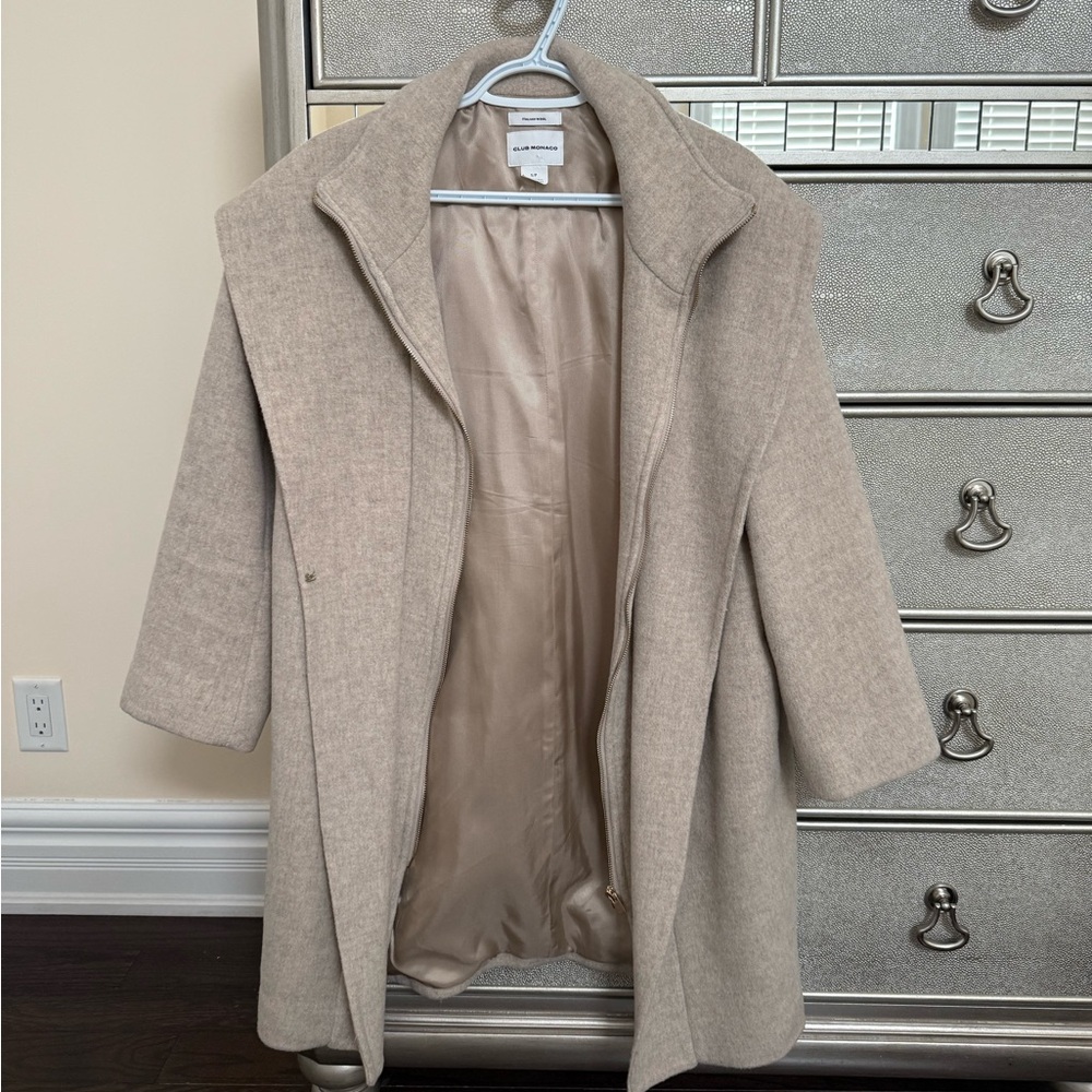 Club Monaco Wool Coat - Picture 4 of 9